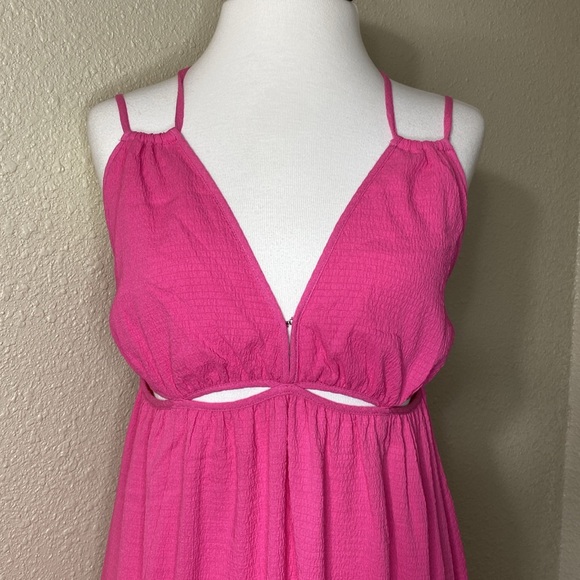 NWT Lush Beautiful Pink Maxi Dress with Cutouts Size S - Picture 5 of 14